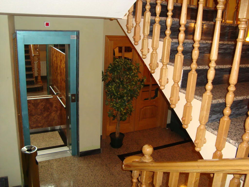 Hostal Universal Benavente Eksteriør billede